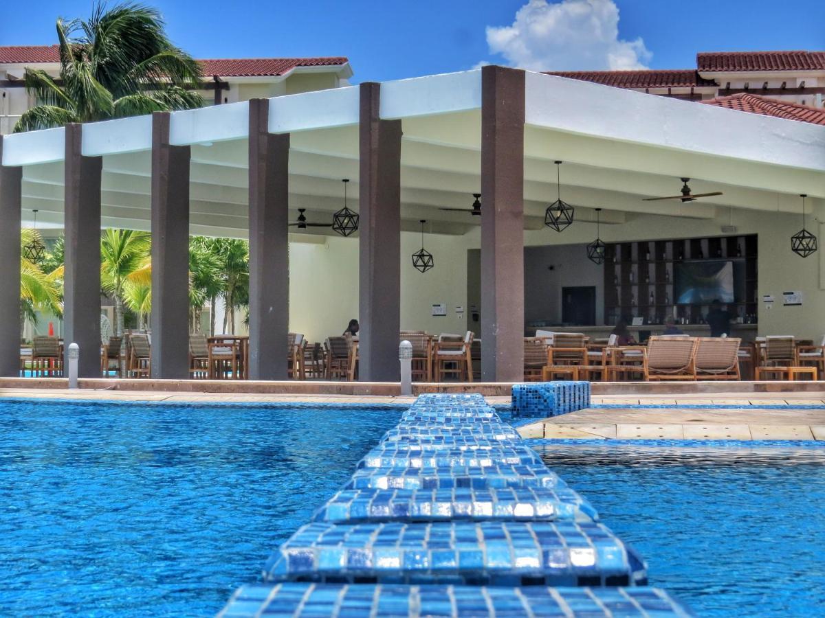 Appartement Impecable Y Lujoso Departamento Frente Al Mar En Mareazul Del Club De Golf Corasol